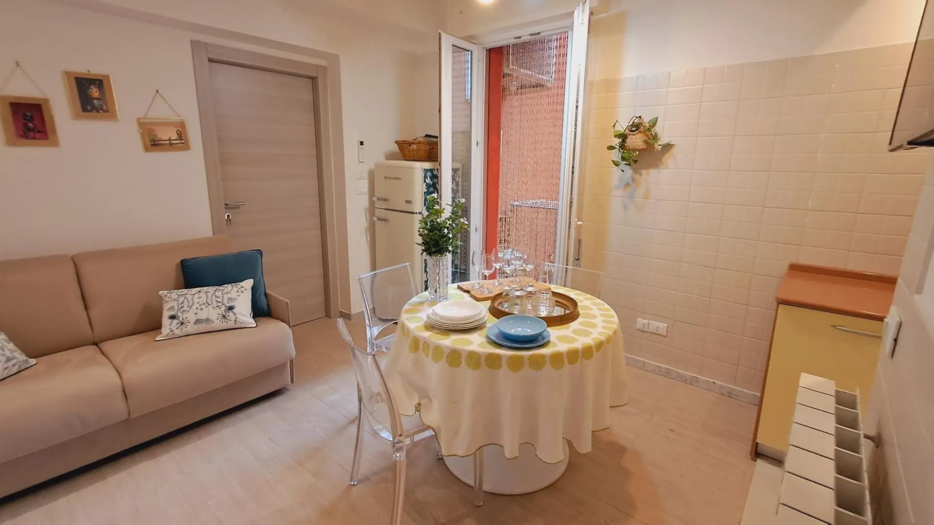 Fiora 7 House Apartment Bologna