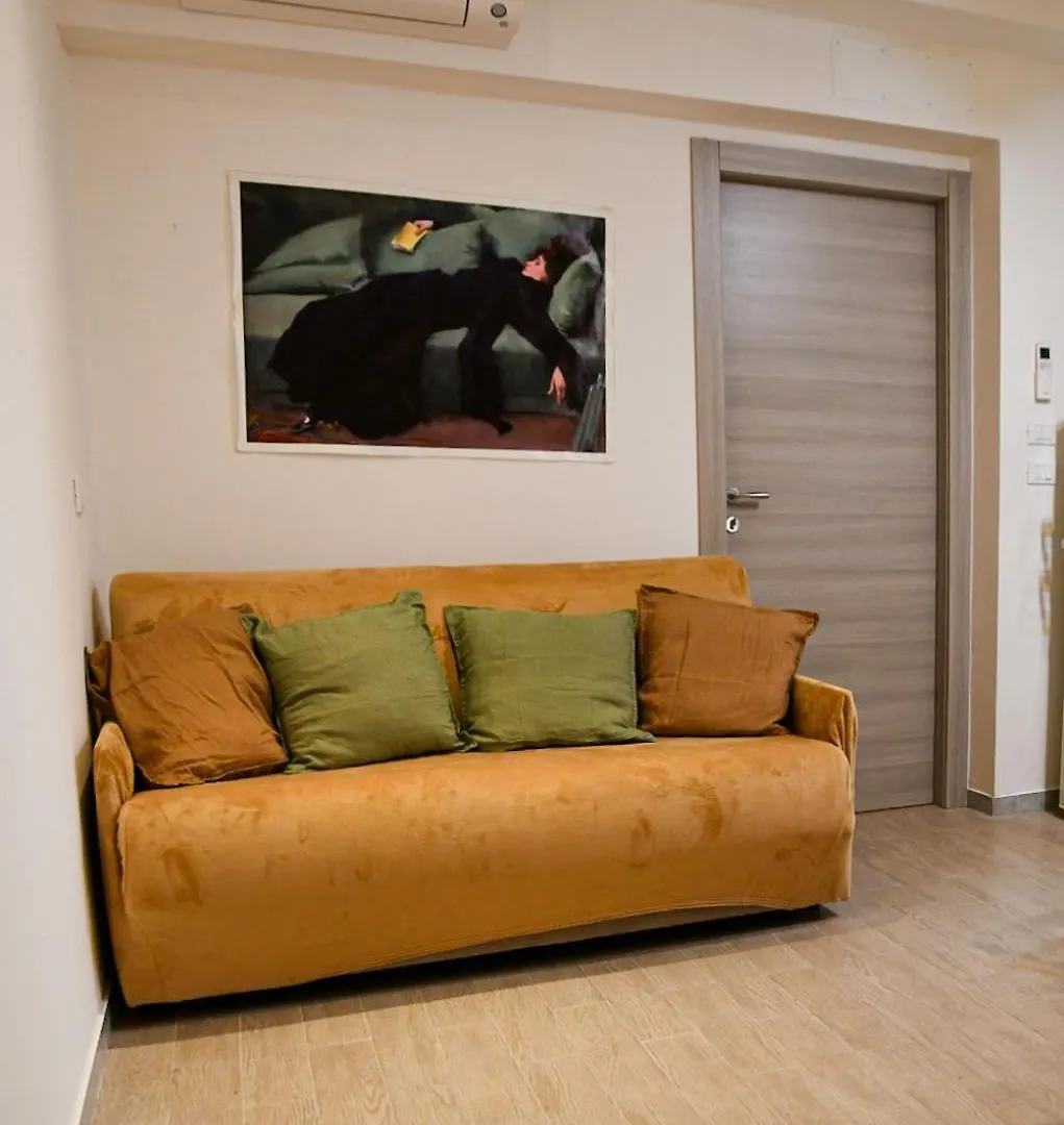 Fiora 7 House Apartment Bologna