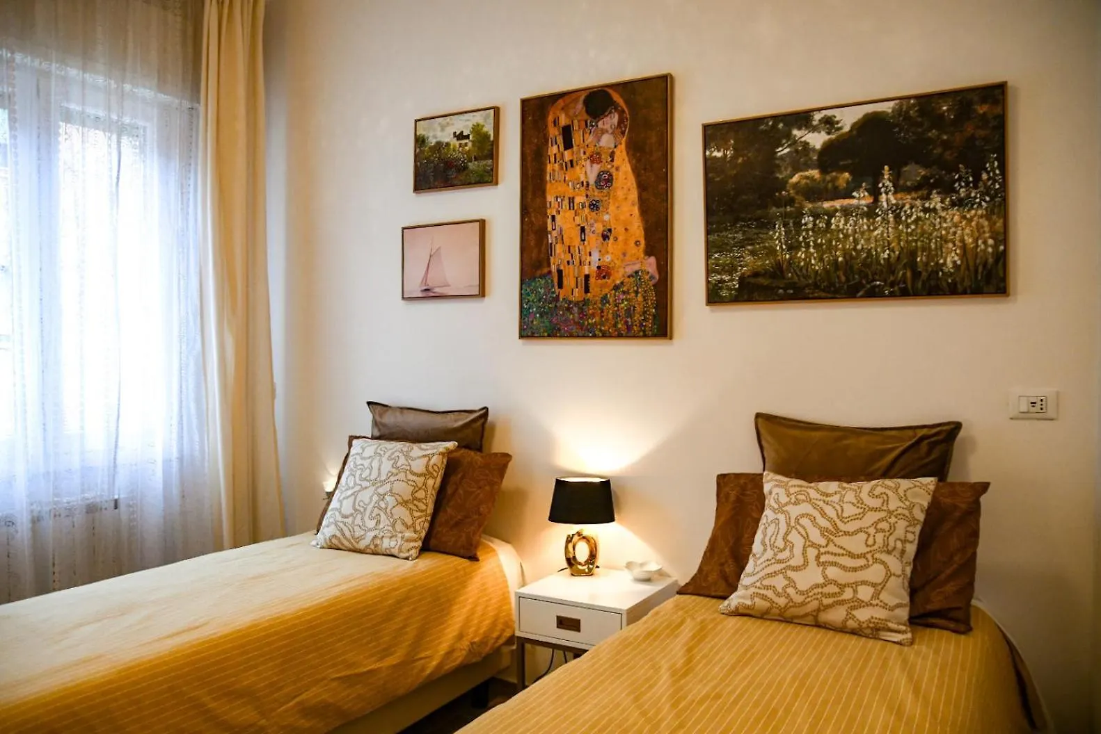 Fiora 7 House Apartment Bologna